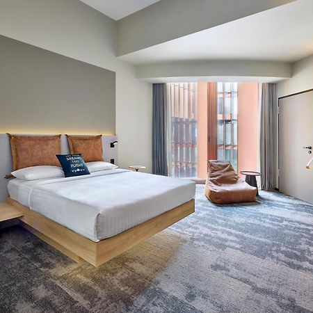 Moxy Luxembourg Airport Otel Niederanven Dış mekan fotoğraf