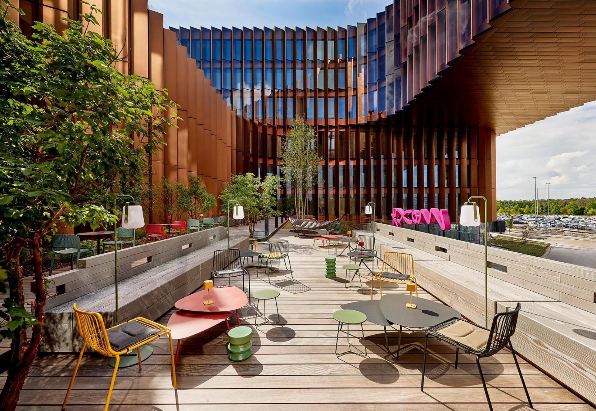 Moxy Luxembourg Airport Otel Niederanven Dış mekan fotoğraf